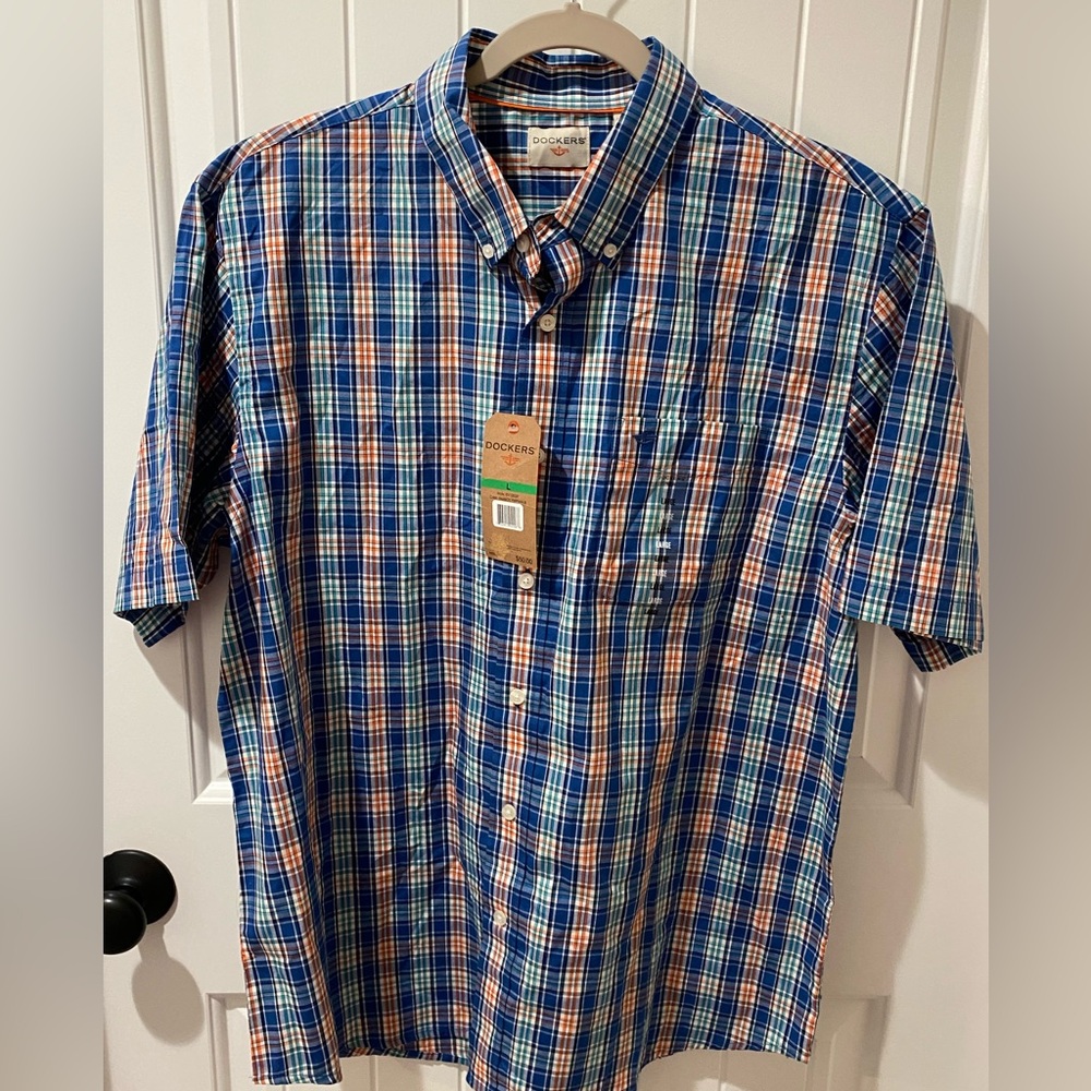 Dockers Men's Blue and Orange Plaid Short Sleeve Button-Down Shirt NWT
